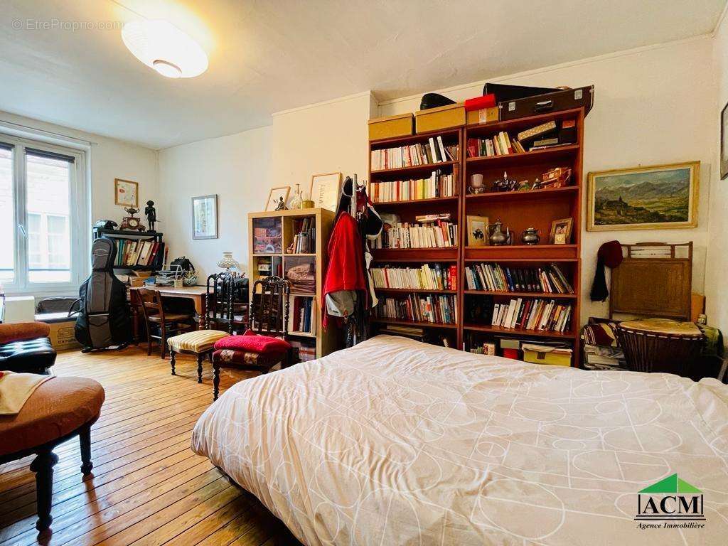 Maison à AUVERS-SUR-OISE