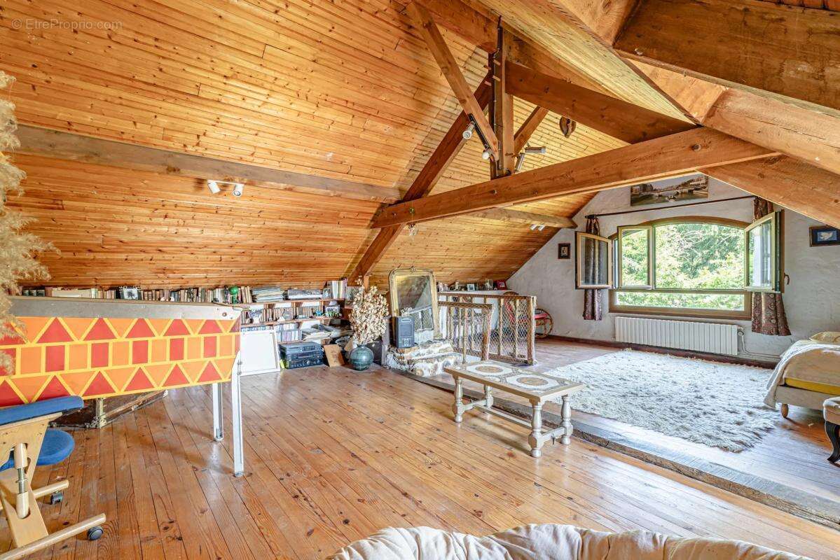 Maison à MONTGE-EN-GOELE