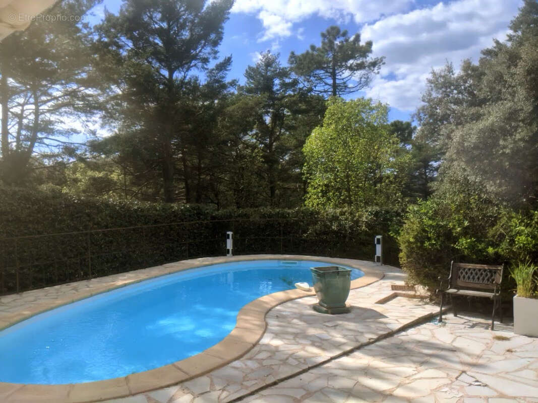 Maison à TOURTOUR