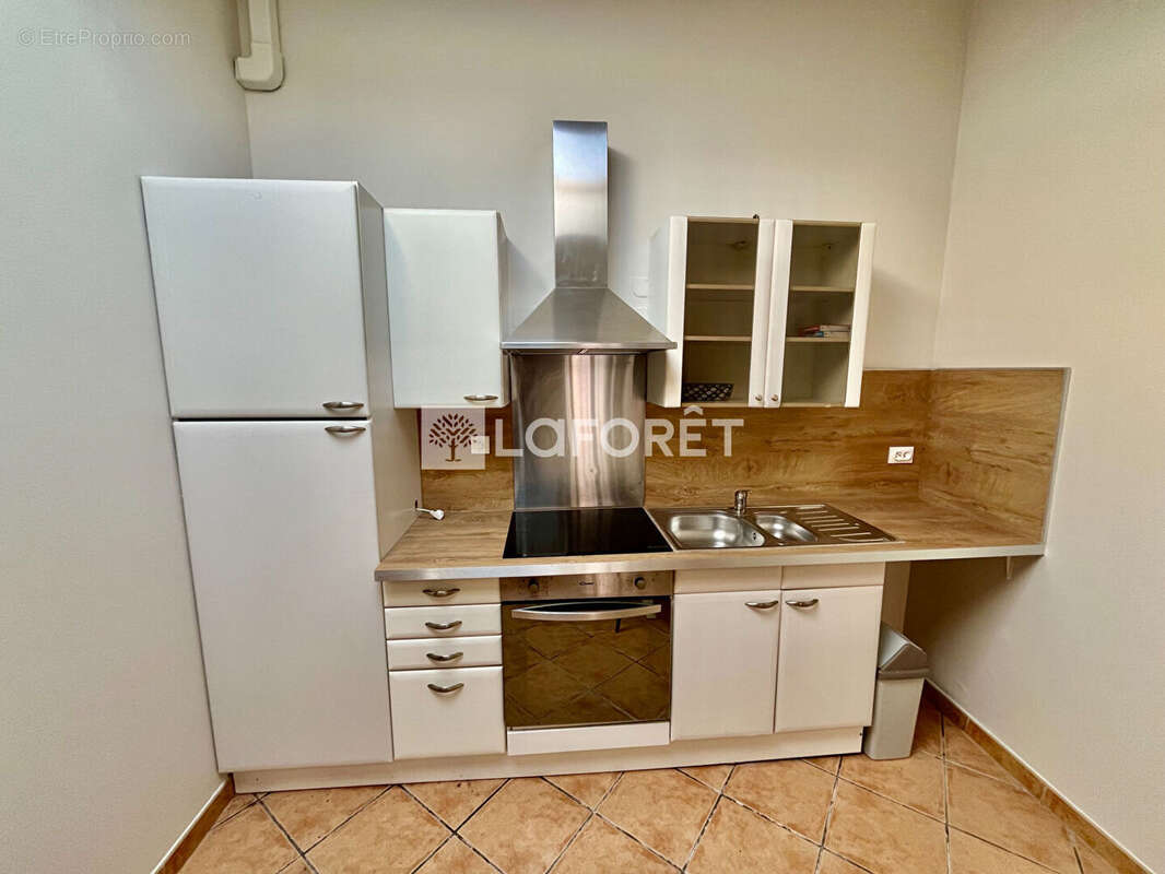 Appartement à L'ISLE-SUR-LA-SORGUE