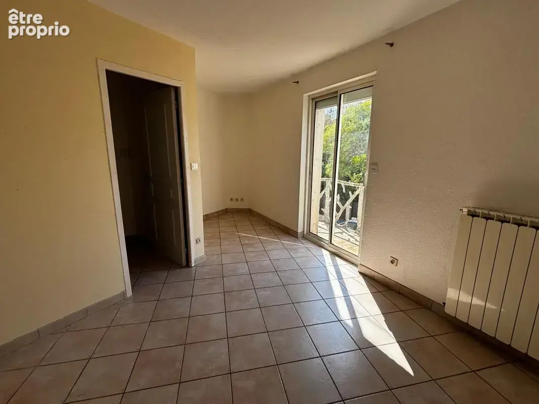 Duplex 3 chambres avec cour et garage - photo 9