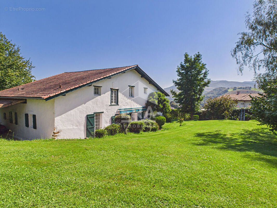 Maison à CAMBO-LES-BAINS