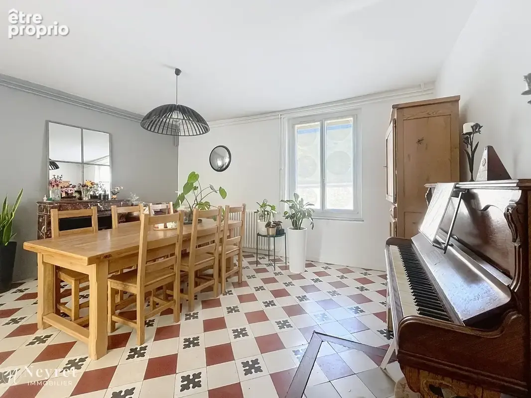 Ancien corps de ferme rénové avec cachet   188 m2   Solaize, à 20 mn de Lyon - photo 6