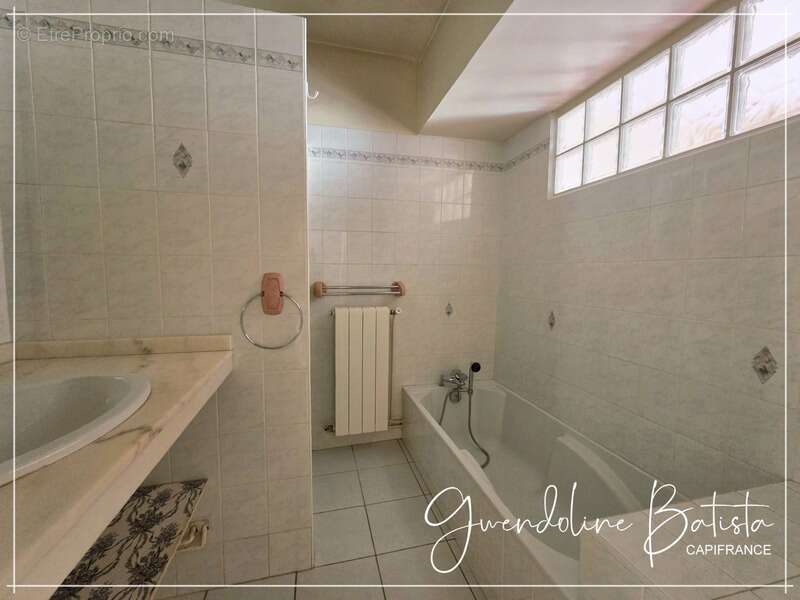 Maison à CASTILLONNES