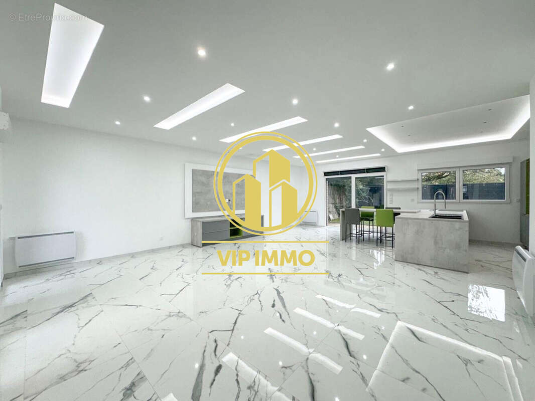 Maison à WATTIGNIES