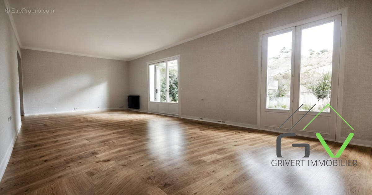 Image transformée avec l&#039;IA - Maison à LANGLADE