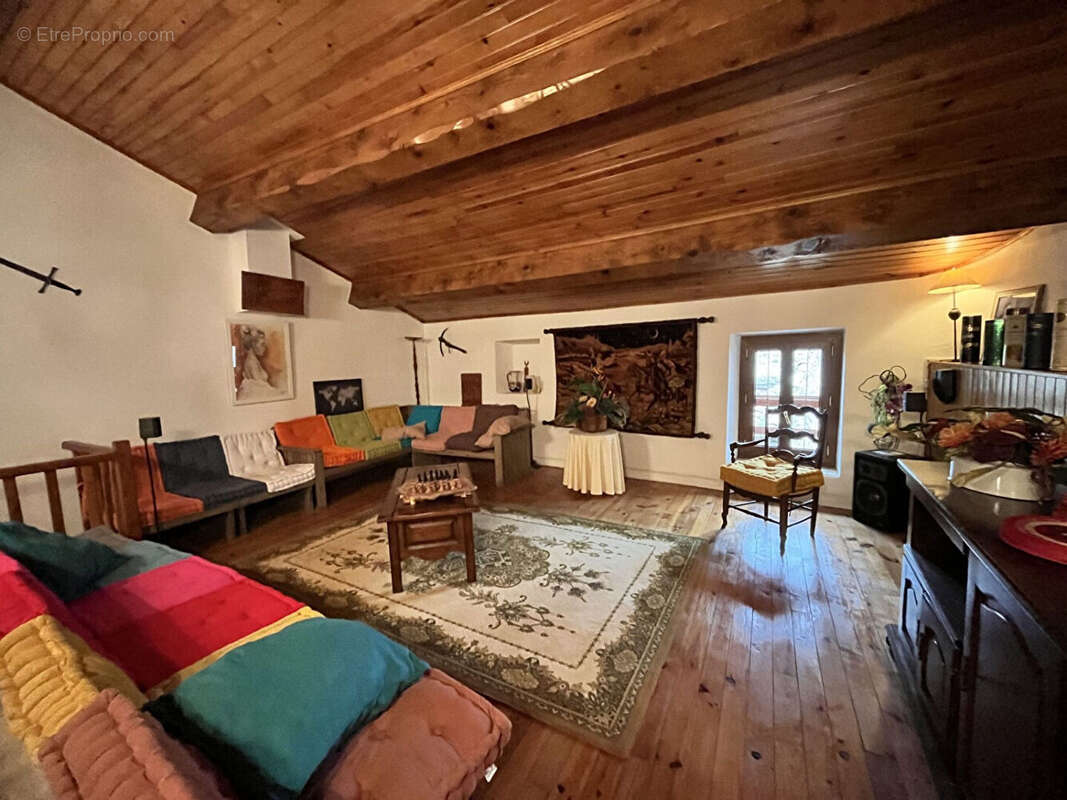 Maison à TERMES