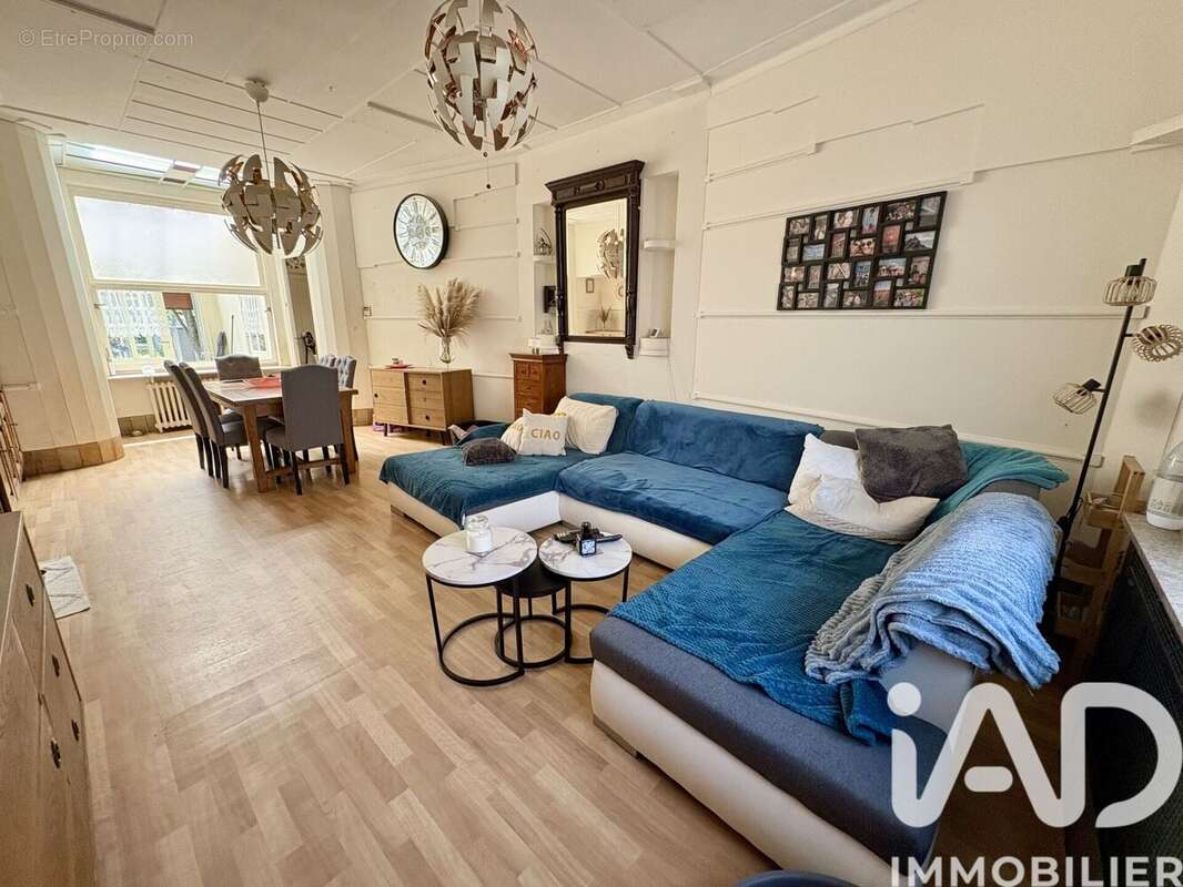 Maison 130 m² à Corbie  - photo 2