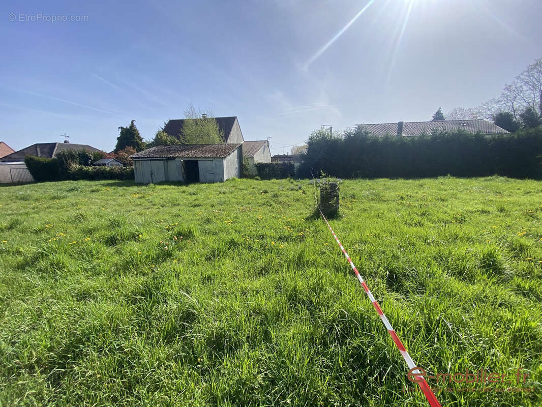 Terrain à ENNEVELIN