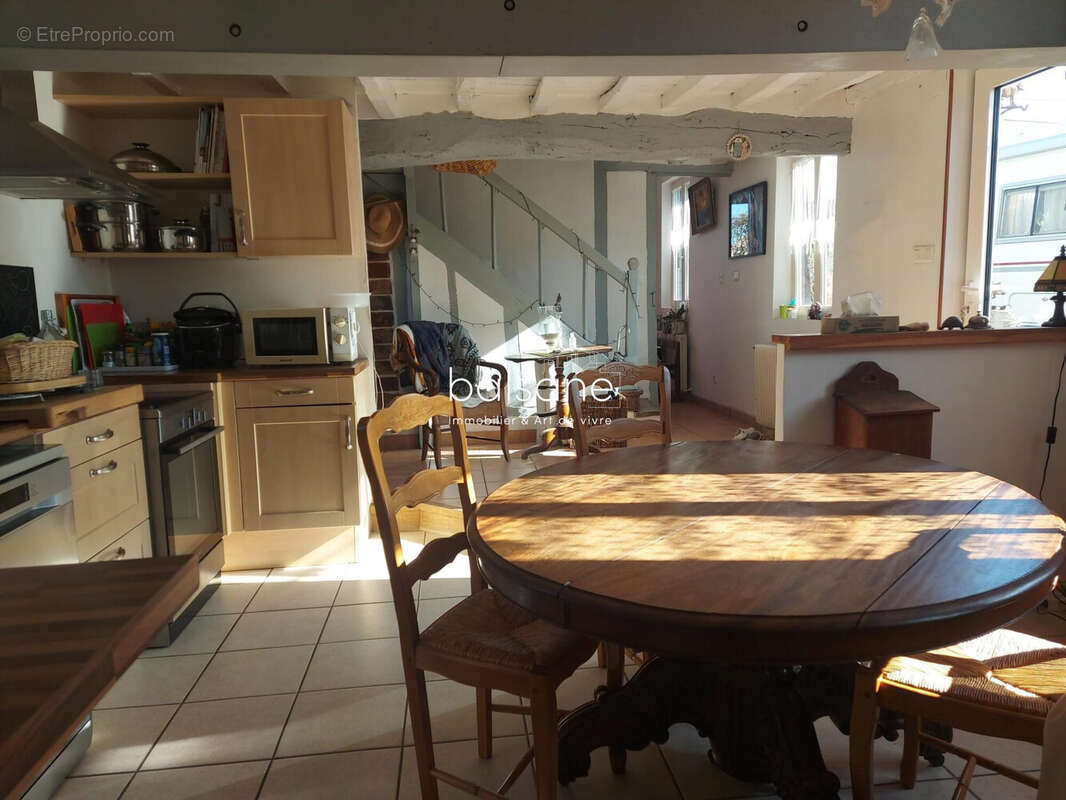 Maison à VOISCREVILLE