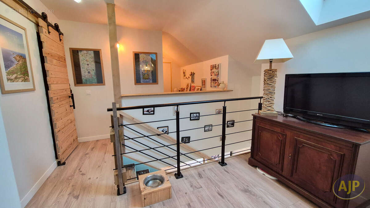 Maison à SAINT-COLOMBAN