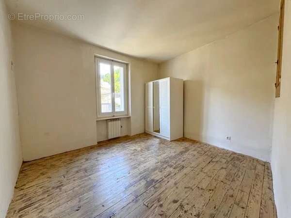Maison 97 m² à La Motte-Saint-Martin  - photo 11