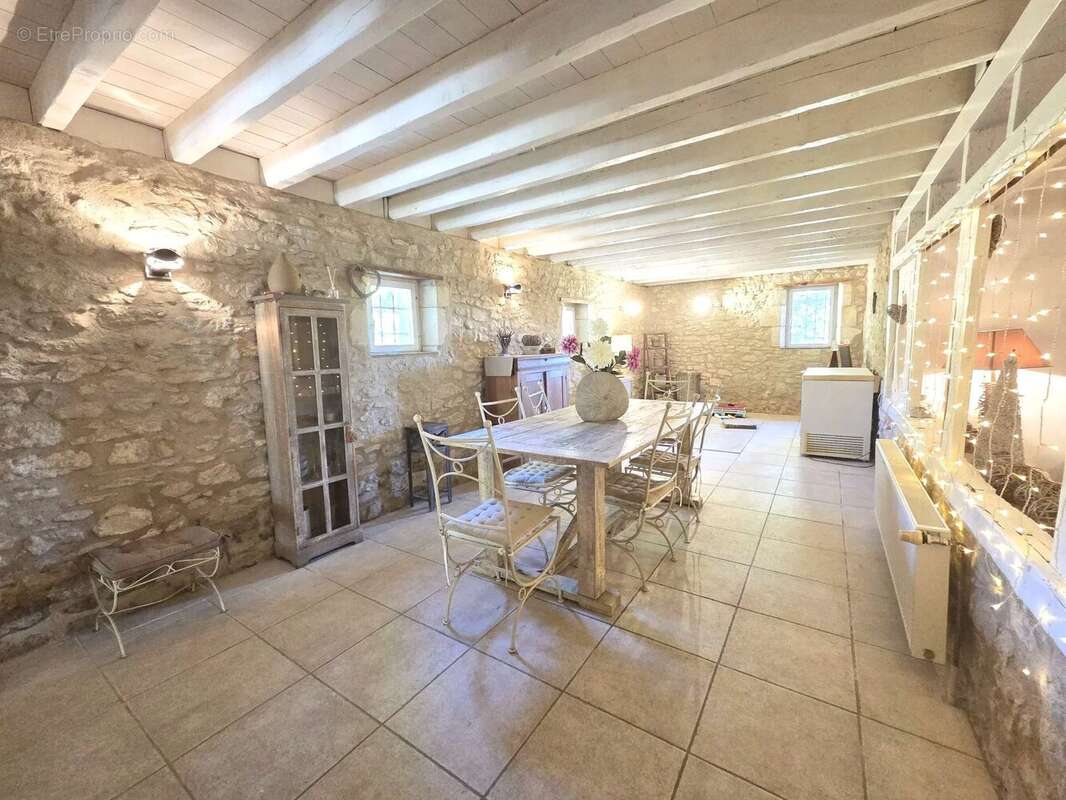 Maison à MONSEGUR