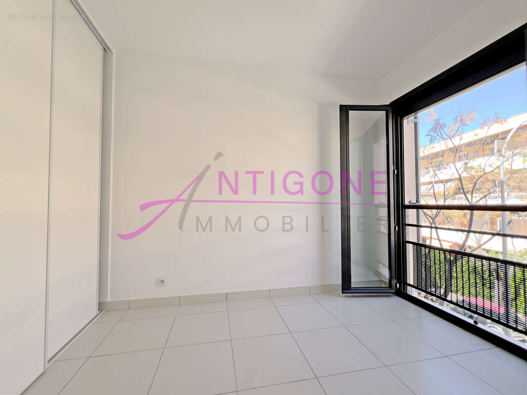 Appartement à SANARY-SUR-MER