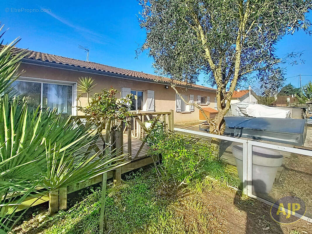 Maison à GAILLAN-EN-MEDOC