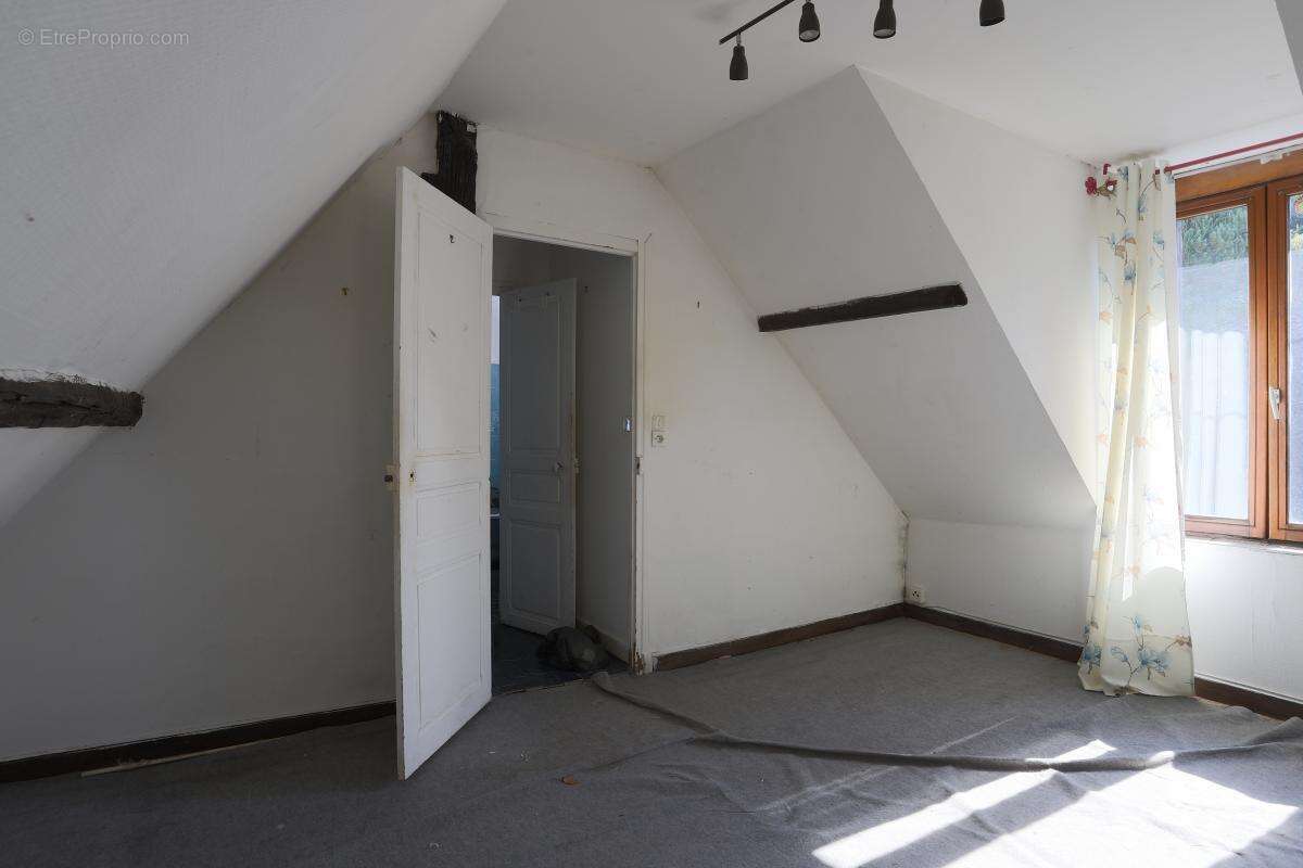 Maison à CHATEAU-DU-LOIR