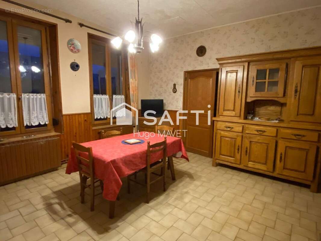 Maison 179 m² à Rogny  - photo 3
