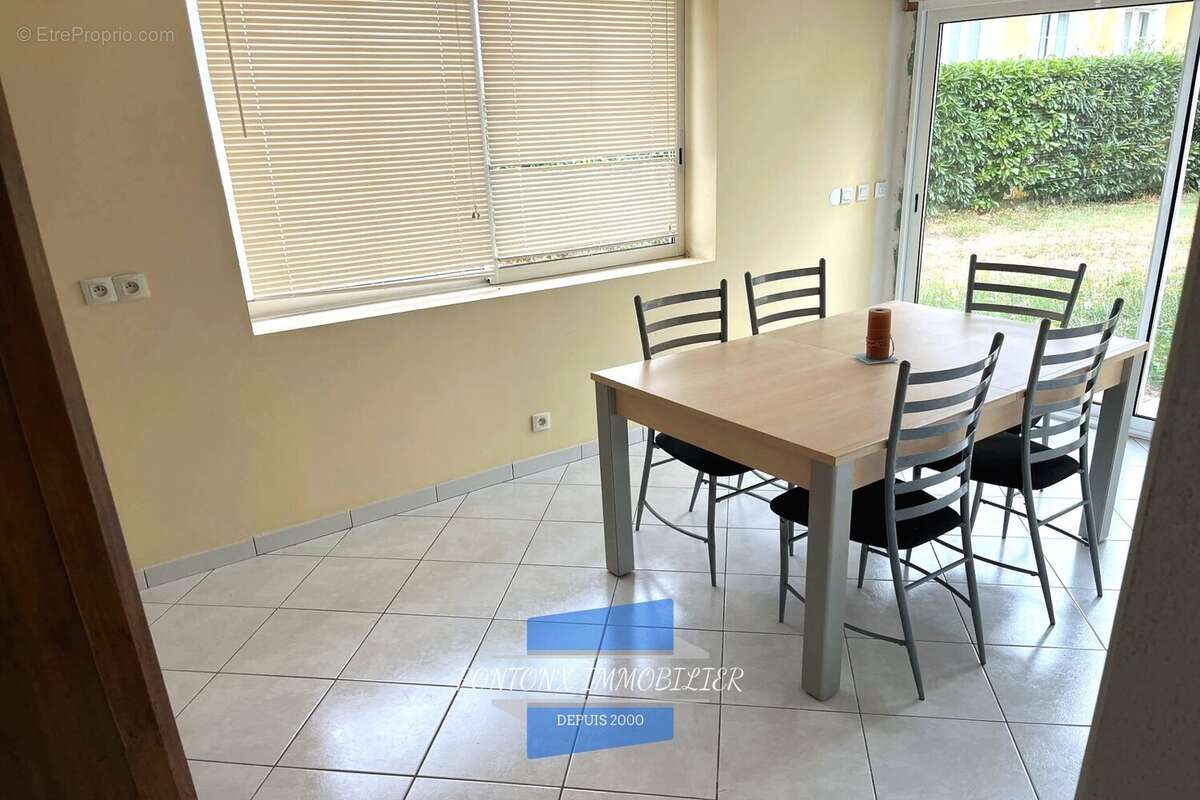 Maison 70 m² à Louer  - photo 5