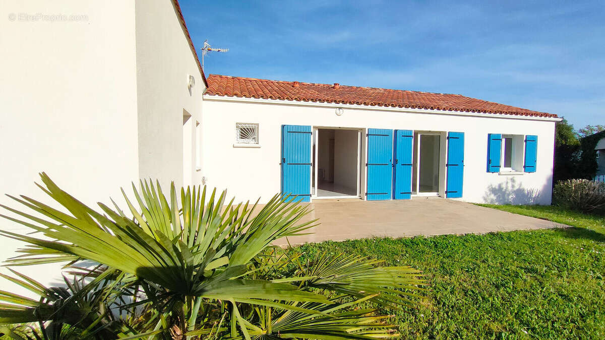 Maison à ANGLES
