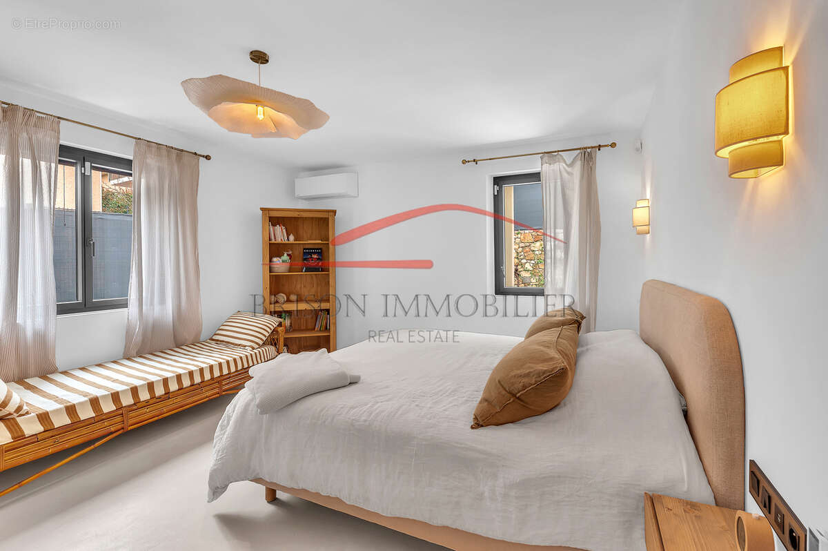 Maison à LA COLLE-SUR-LOUP