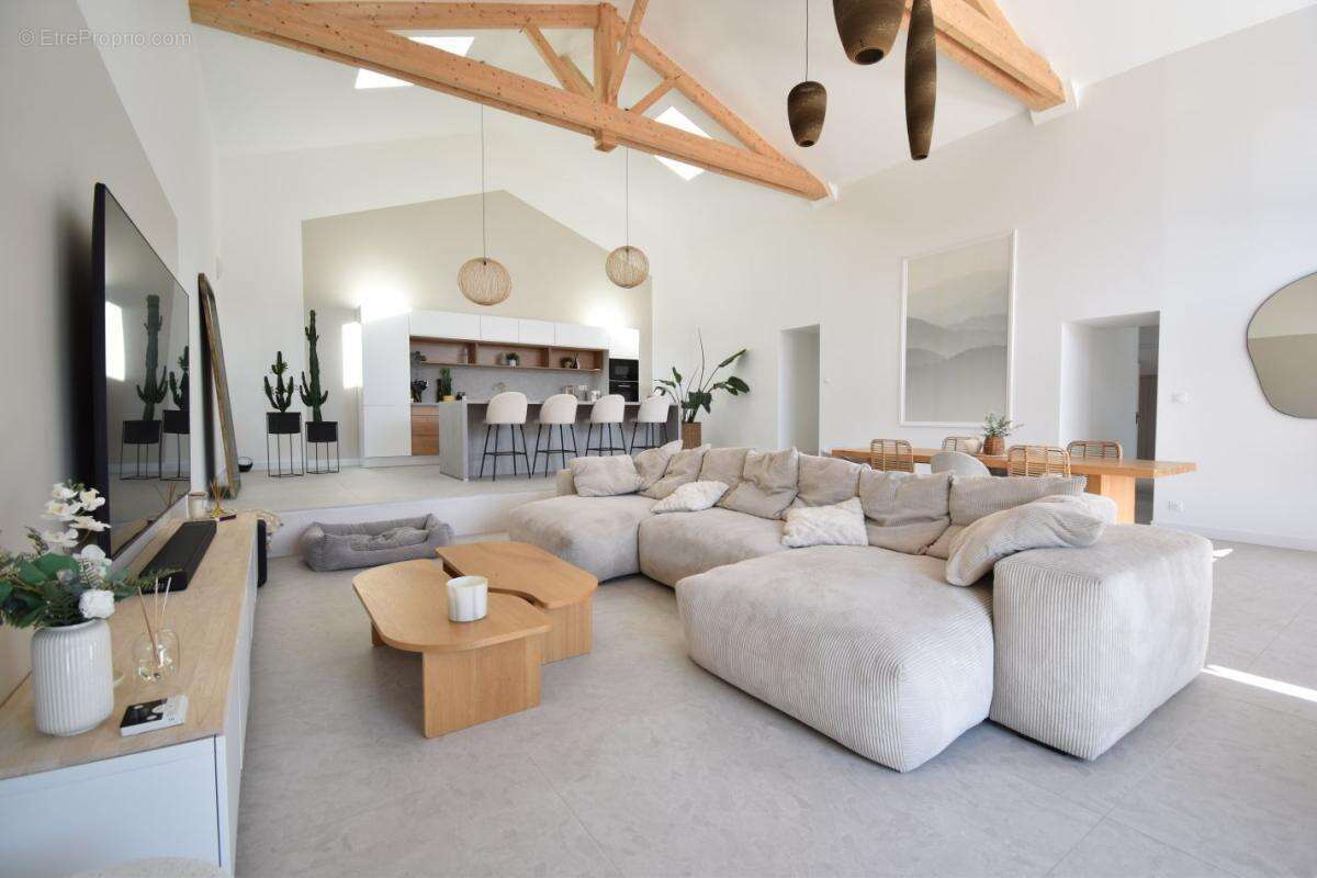 Maison 180 m² à Cholet  - photo 2