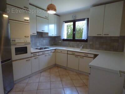 Maison à DIVONNE-LES-BAINS