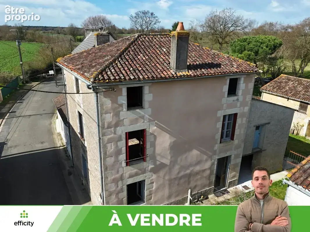 Maison 137 m² à Gizay  - photo 2