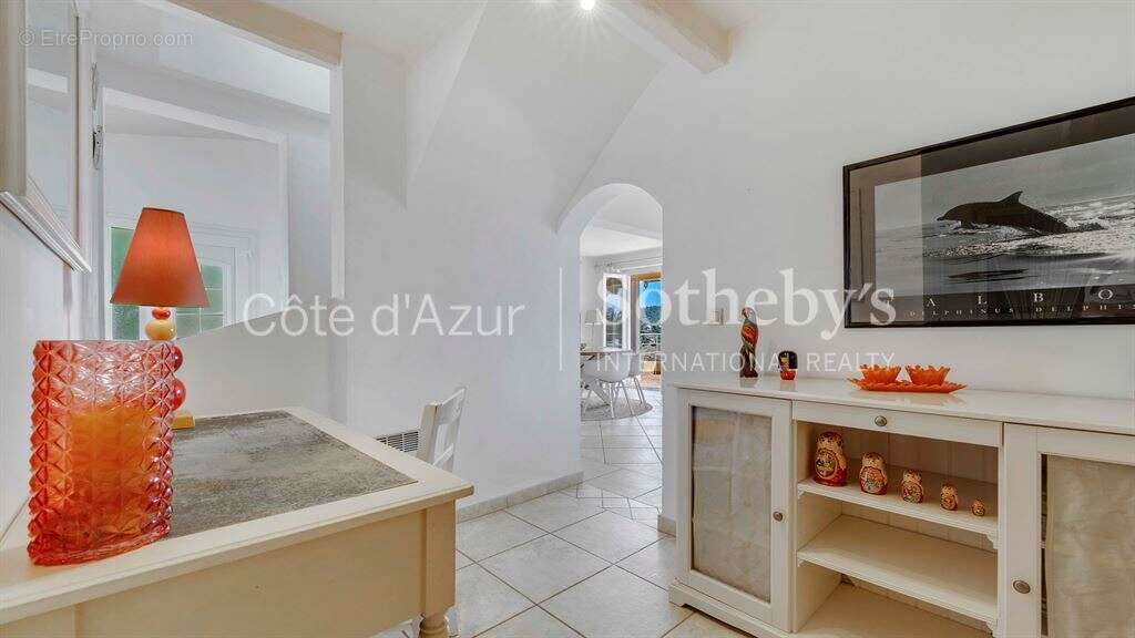 Maison à LES ISSAMBRES