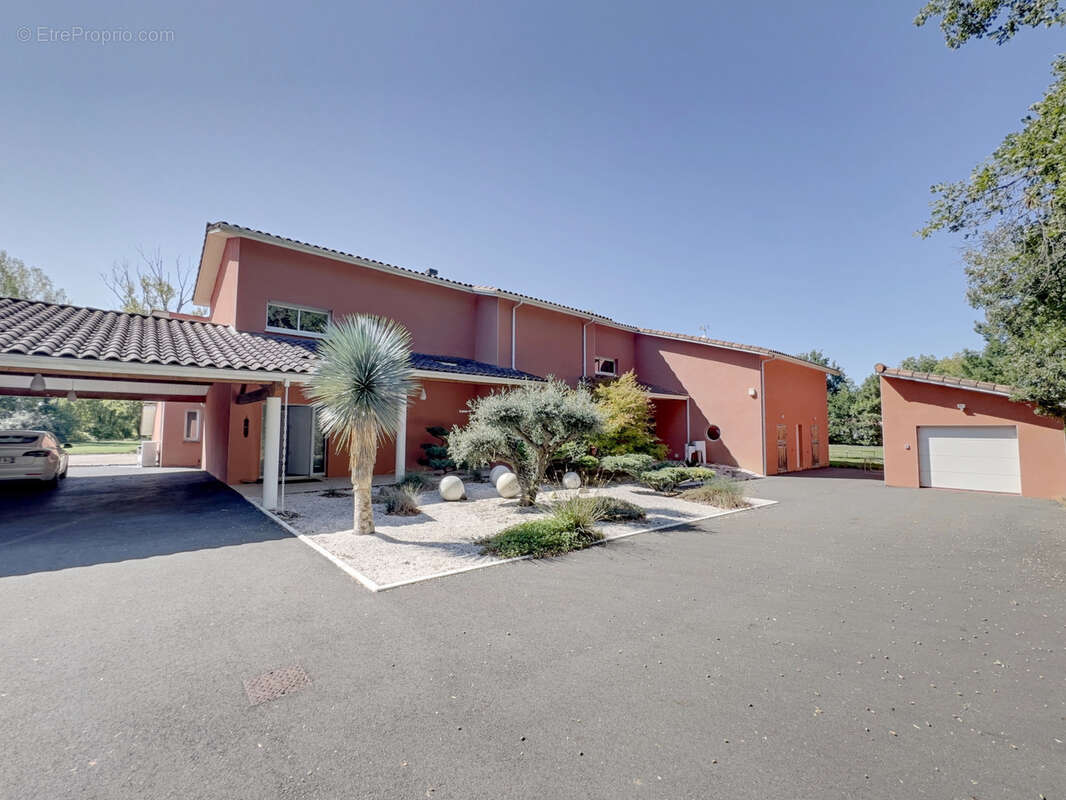 Maison à CAMBOUNET-SUR-LE-SOR