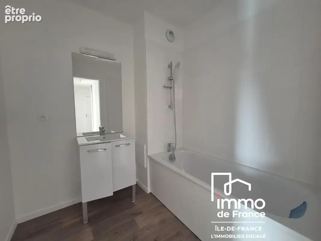Appartement Saint Pierre Du Perray 4 pièce(s) 76 m2 - photo 10