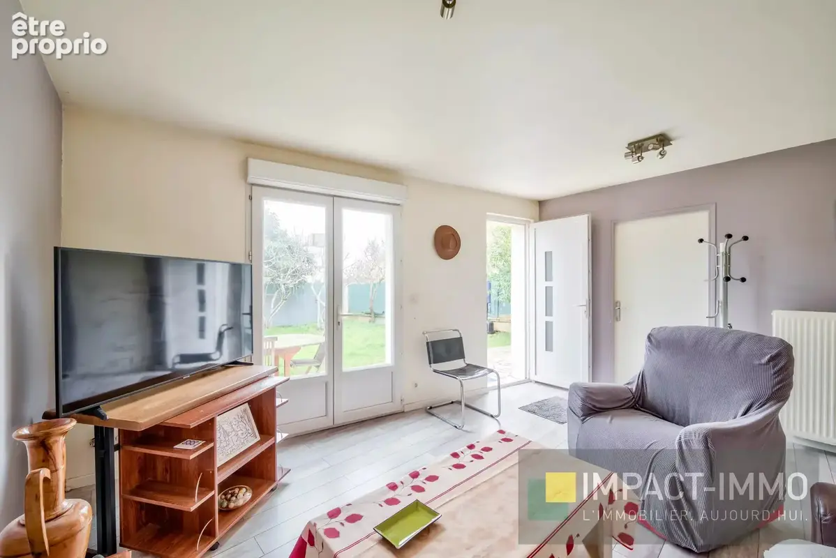 Maison spacieuse avec 5 chambres et jardin - photo 10