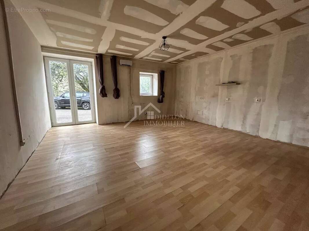 Maison à BOUILLONVILLE