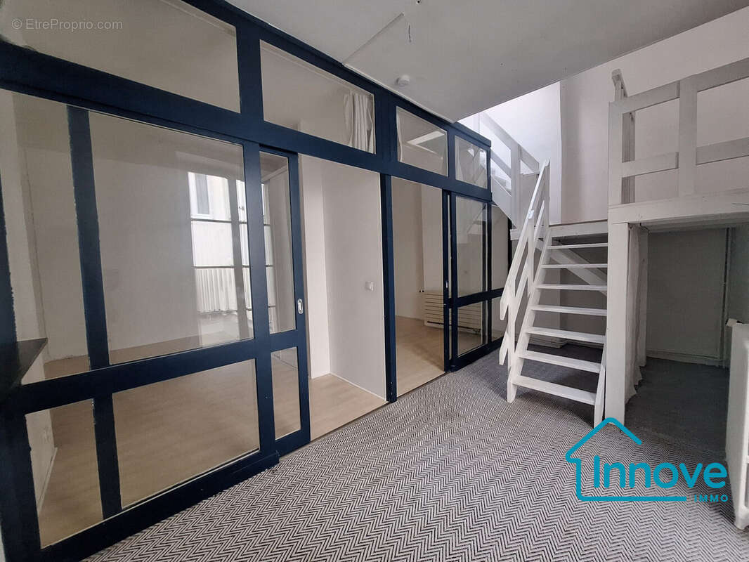 Appartement à VERSAILLES