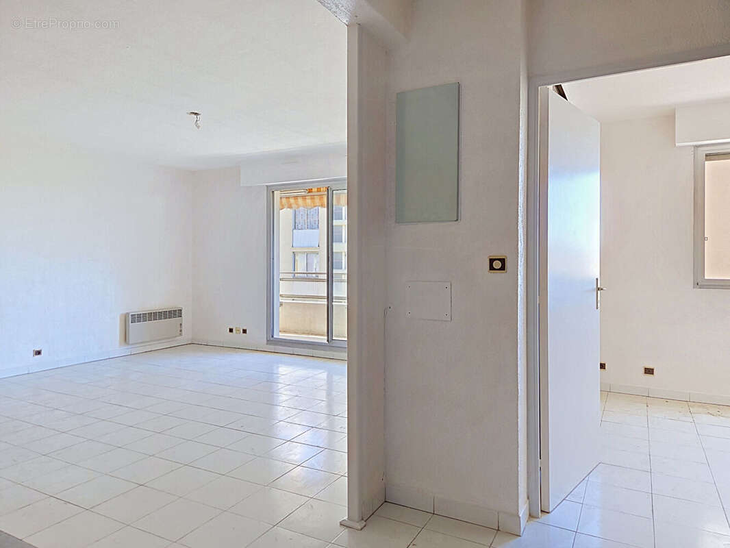 Appartement à MARSEILLE-13E