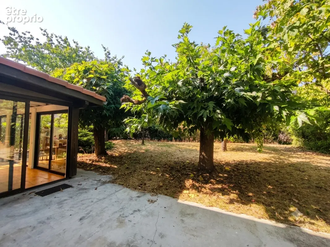 Villa individuelle rénovée 130 m²  Suite parentale RDC  Grand jardin 768 m²  DPE B Villeneuve-Tolosane - photo 4