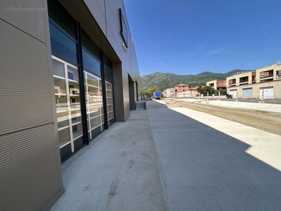 Biguglia - prochainement locaux commerciaux - photo 6