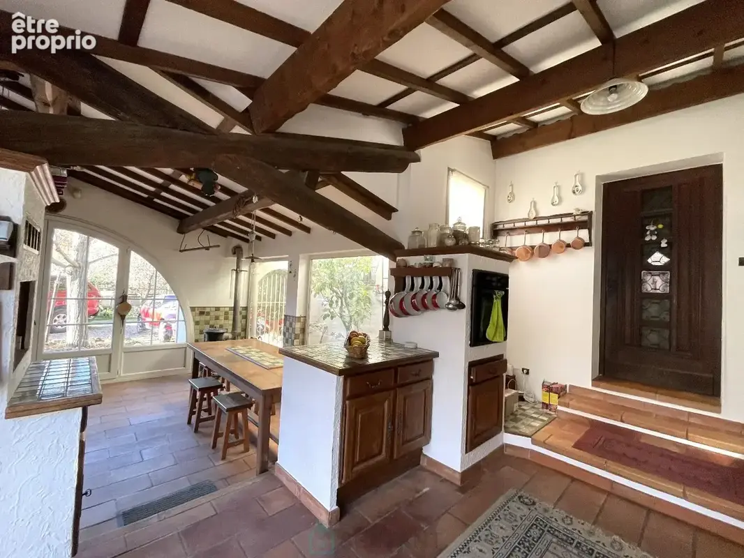 ISTRES Propriété de caractère  Maison principale + extension avec double habitation  230 m²  Terrain 1400 m² - photo 11