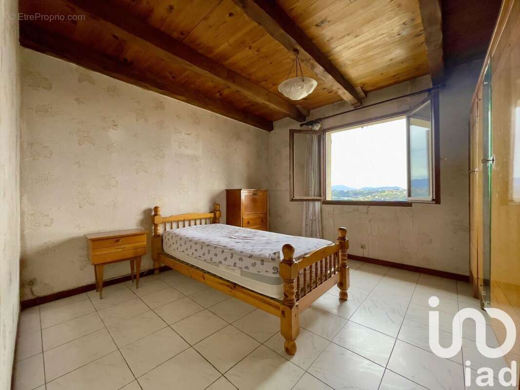 Photo 5 - Maison à SAINT-LAURENT-DU-VAR