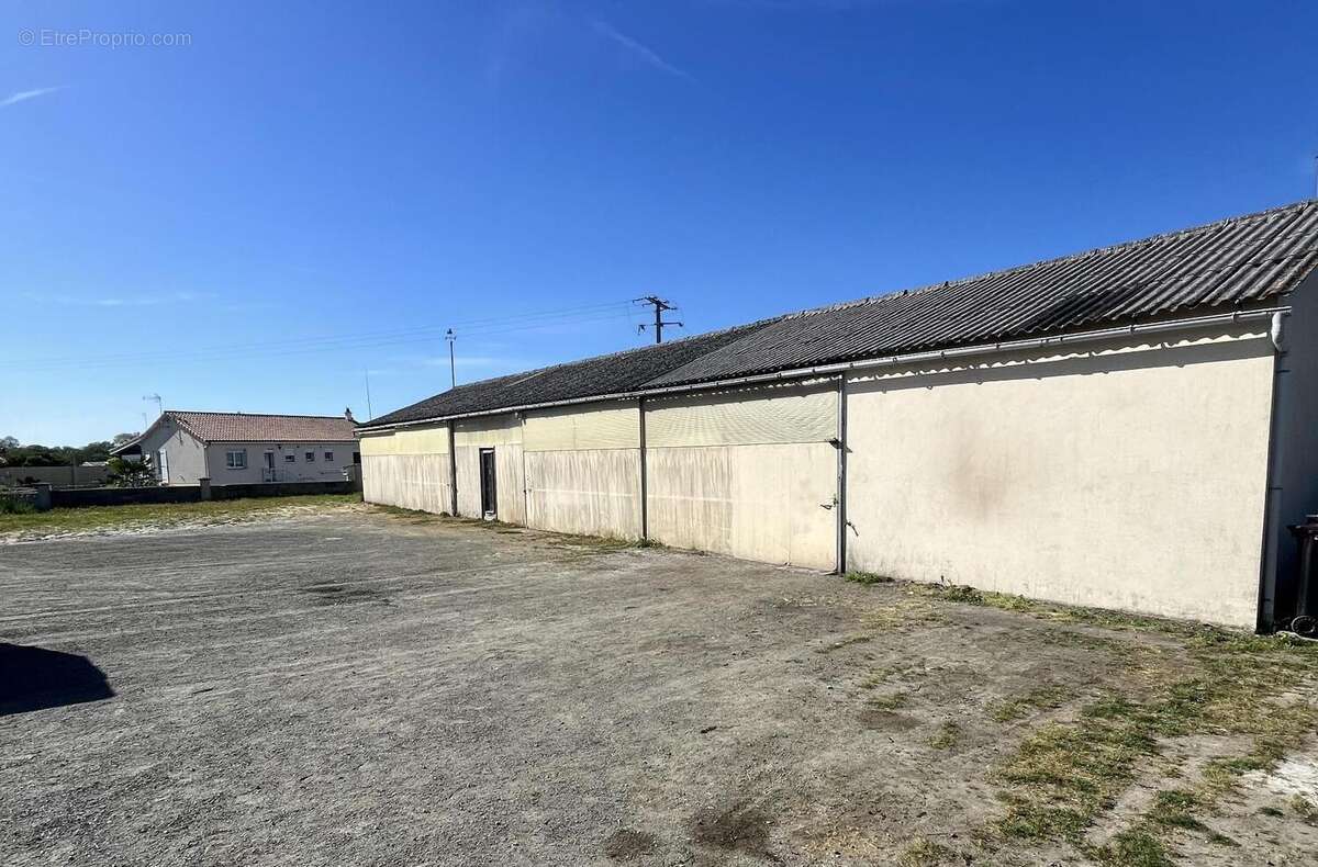   - Appartement à THOUARS