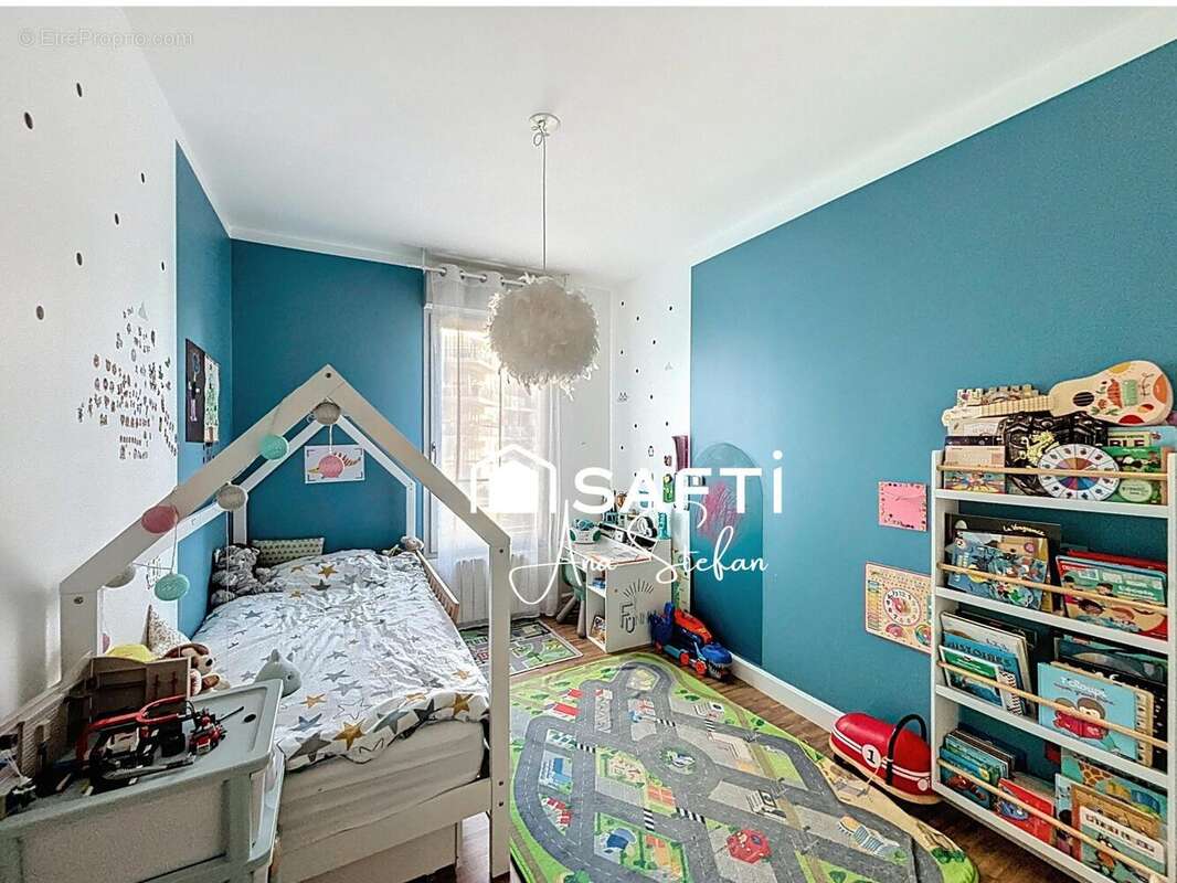 Appartement 84 m² à Massy  - photo 6
