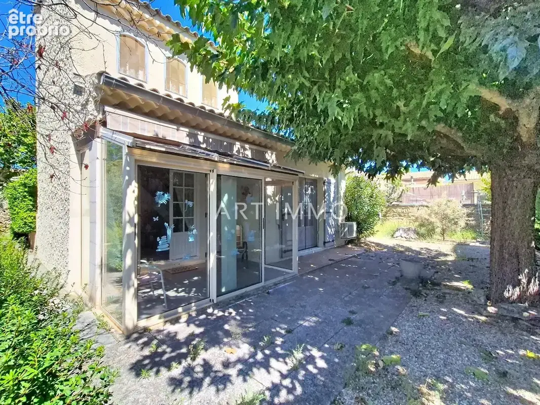 Maison avec jardin et garage au centre de robion - photo 14