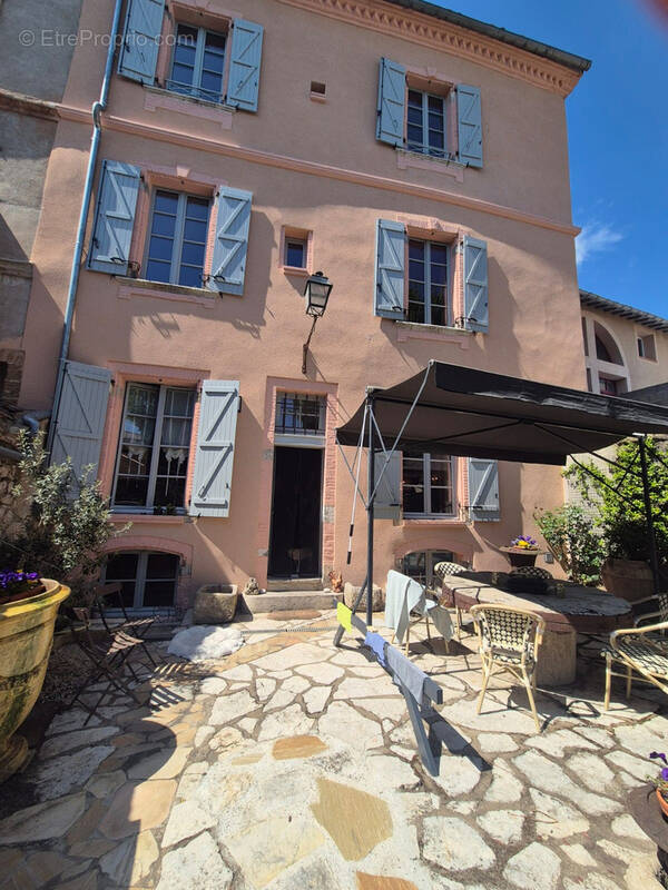 Maison à CAUSSADE