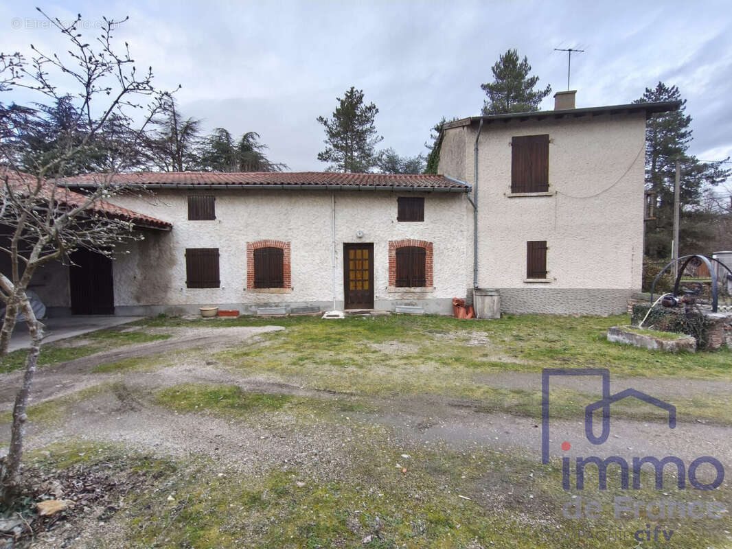 Maison 130 m² à Saint-Galmier  - photo 3