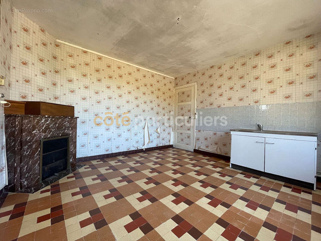 Maison en pierres à rénover  Asnieres En Bessin 124 m2 - photo 6