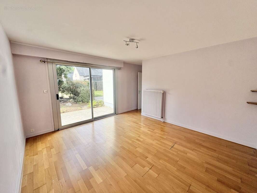 Maison 141 m² à Saint-Cyr-En-Val  - photo 7