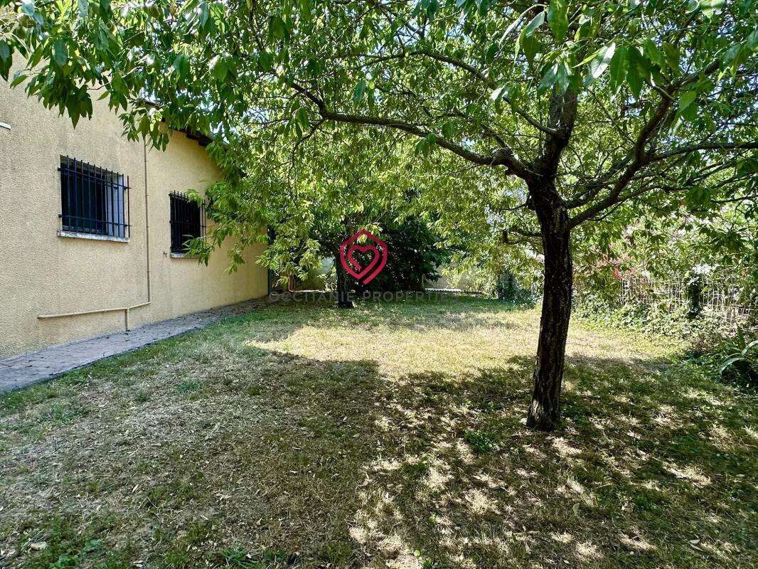 Jolie villa Provencale a rafraichir: 4 chambres, double garage, jardin et piscine – à 5 min du centre de Carcassonne - photo 17