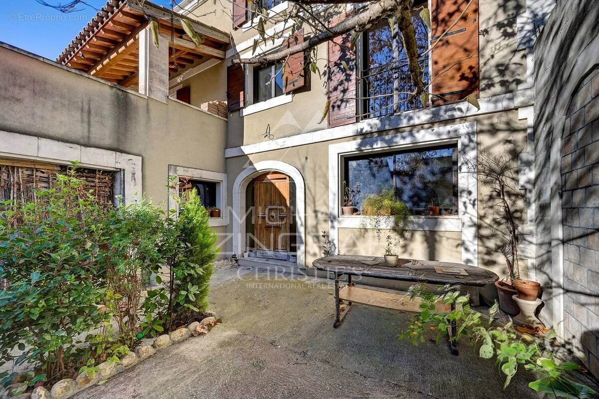 Maison à SAINT-REMY-DE-PROVENCE