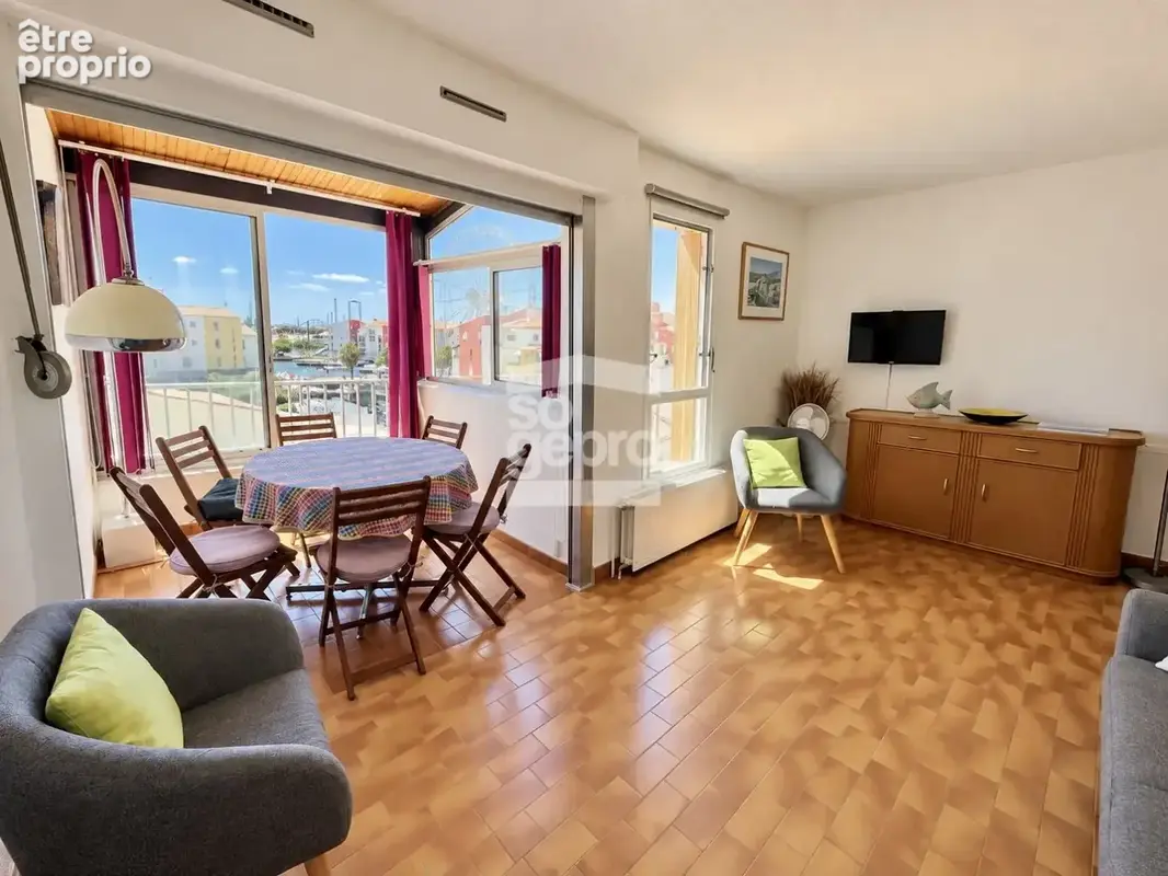 Réf : 2367 - Vente Appartement 3 Pièces traversant avec vue Port ! - photo 1