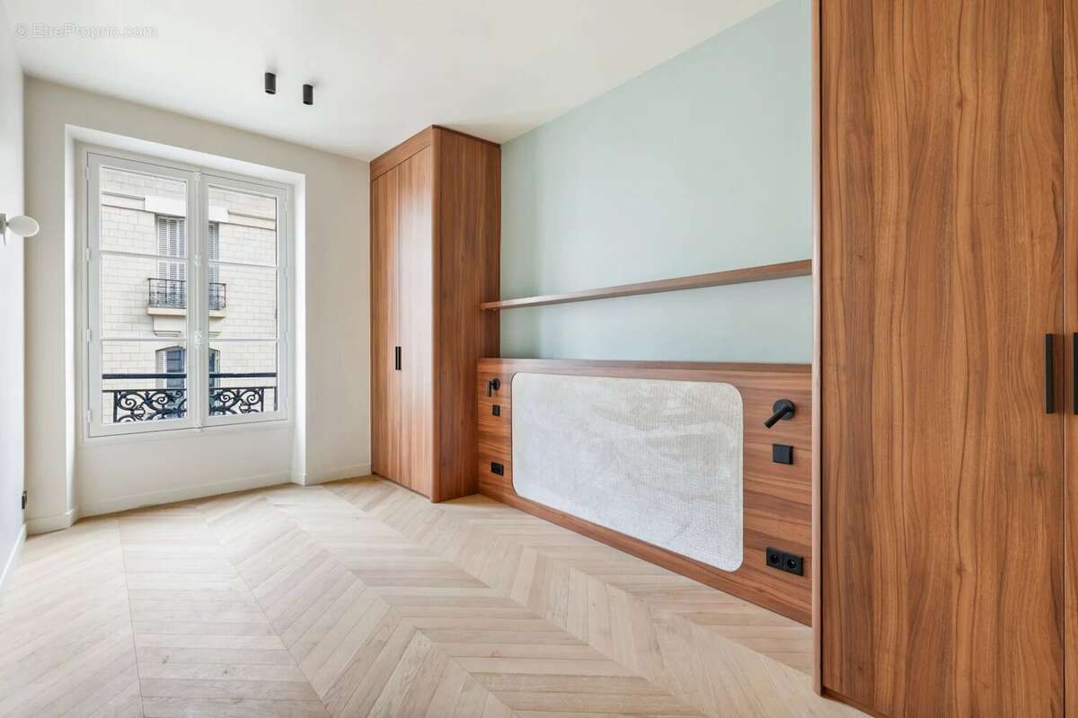 Appartement à PARIS-9E