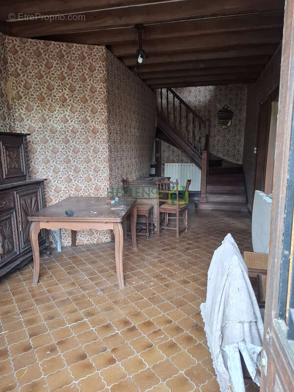 Maison à BUSSUNARITS-SARRASQUETTE